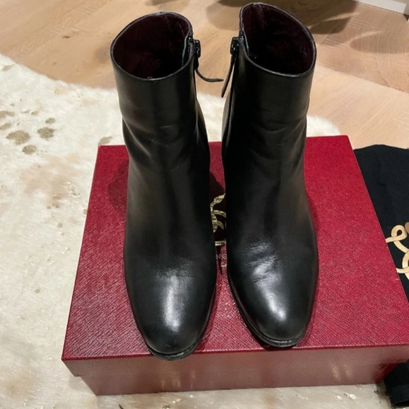 🥳3xHP🥳 Opening Ceremony Women's Black Leather side Zip Boots Sz.37 - Picture 3 of 13